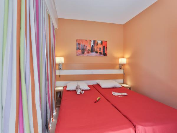 Pierre et Vacances Résidence Amandine : photo 6 de la chambre one-bedroom apartment with sleeping alcove (6 people) - sunday