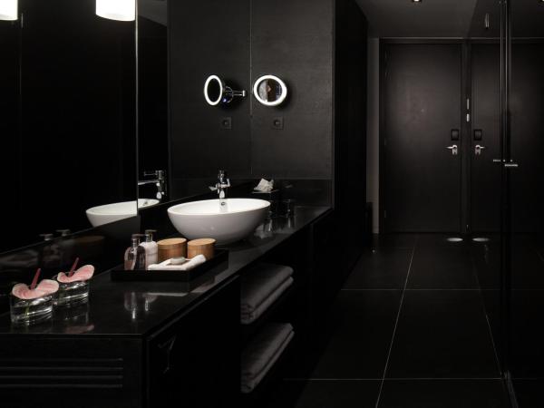 Sir Albert Hotel, part of Sircle Collection : photo 2 de la chambre suite