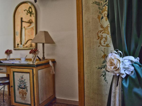 Hotel Victoria : photo 10 de la chambre chambre simple