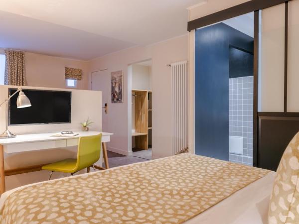 Hotel 29 Lepic : photo 5 de la chambre chambre familiale