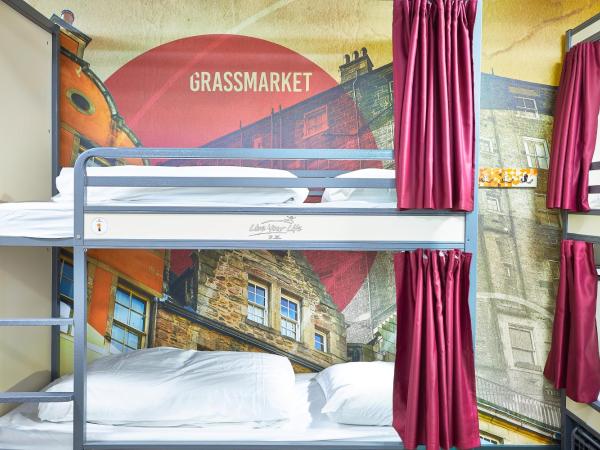 St Christopher's Edinburgh Old Town : photo 1 de la chambre lit dans dortoir de 12 lits