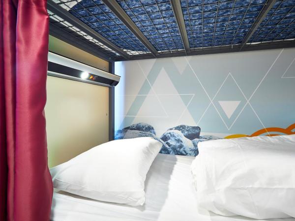 St Christopher's Edinburgh Old Town : photo 3 de la chambre dortoir de 8 lits