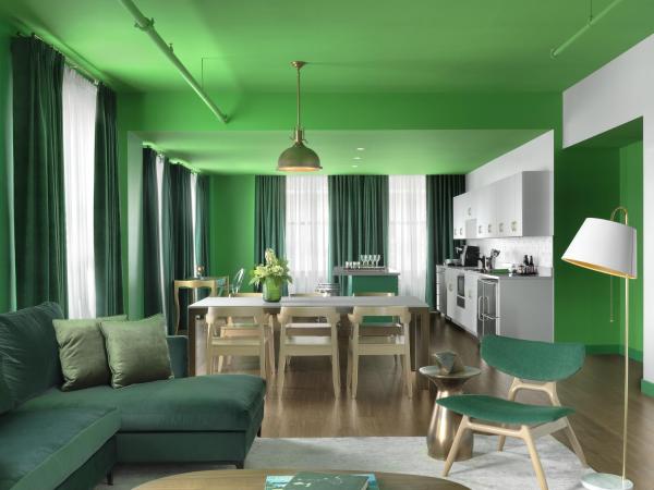 Angad Arts Hotel : photo 2 de la chambre suite lit king-size - 2 grandes chambres