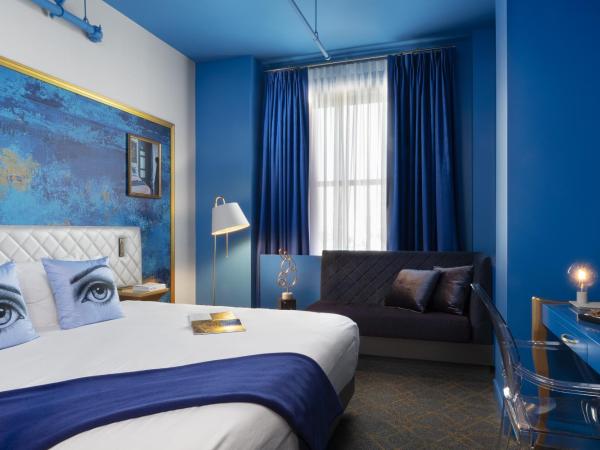 Angad Arts Hotel : photo 4 de la chambre chambre simple lit king-size