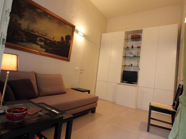 Luigi in Palazzo Bianchi : photo 7 de la chambre appartement standard