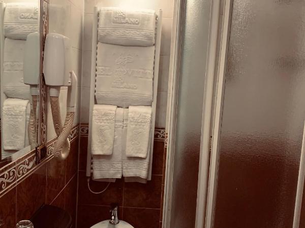 Hotel Vittoria : photo 4 de la chambre chambre double standard