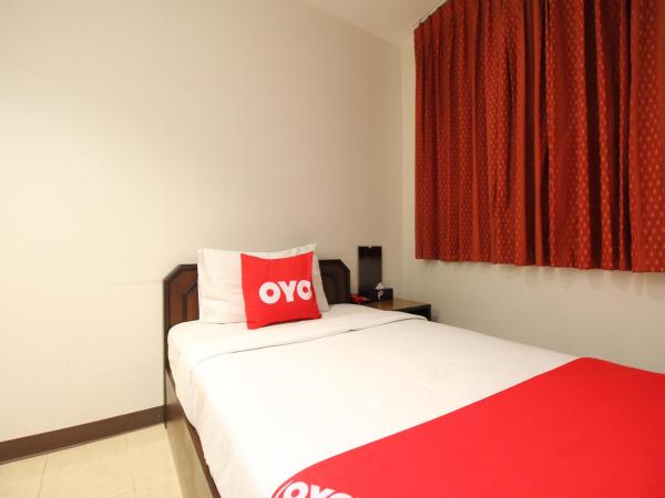 Super OYO 484 Pannee Residence Khaosan Sha Plus : photo 1 de la chambre chambre simple standard