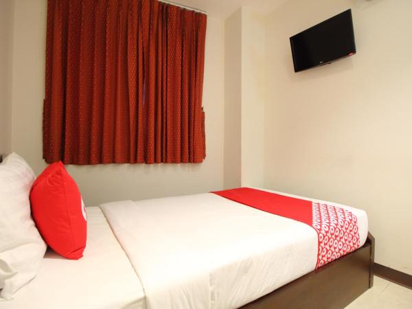Super OYO 484 Pannee Residence Khaosan Sha Plus : photo 2 de la chambre chambre simple standard