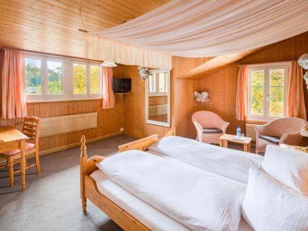 Hotel Lindenhof by Crossworld AG : photo 2 de la chambre chambre double classique