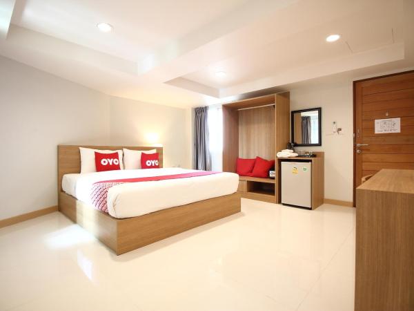 Super OYO 483 Pannee Hotel Khaosan : photo 3 de la chambre chambre double supérieure