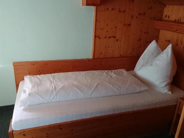 Sporthotel Schieferle : photo 1 de la chambre petite chambre simple