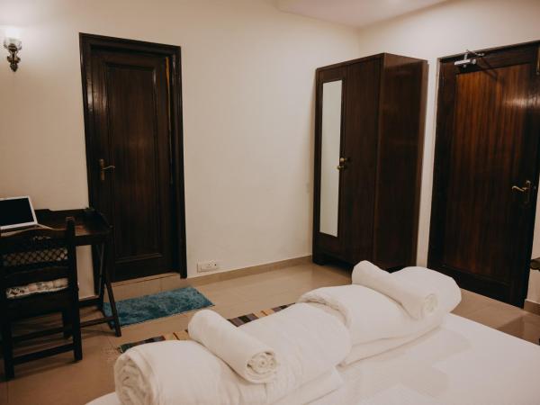 Horn Ok Please Hostel Jaipur : photo 4 de la chambre chambre double avec salle de bains privative
