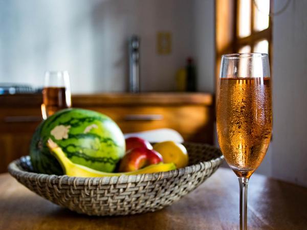 Olas Altas Suites Departamentos : photo 1 de la chambre suite lit king-size