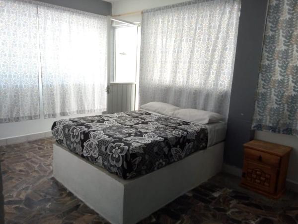 Hotel Juarez : photo 4 de la chambre chambre deluxe