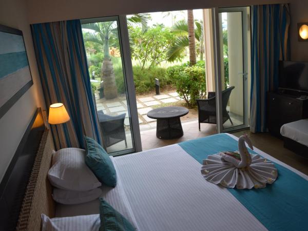 Pearle Beach Resort & Spa : photo 2 de la chambre hébergement de luxe - vue sur jardin