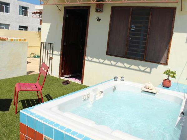 Cancun Guest House 4 Terrace Tub : photo 10 de la chambre  chambre double