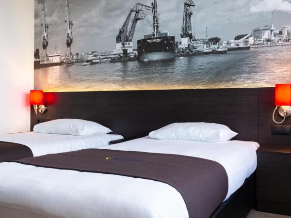 Bastion Hotel Rotterdam Alexander : photo 4 de la chambre chambre lits jumeaux deluxe