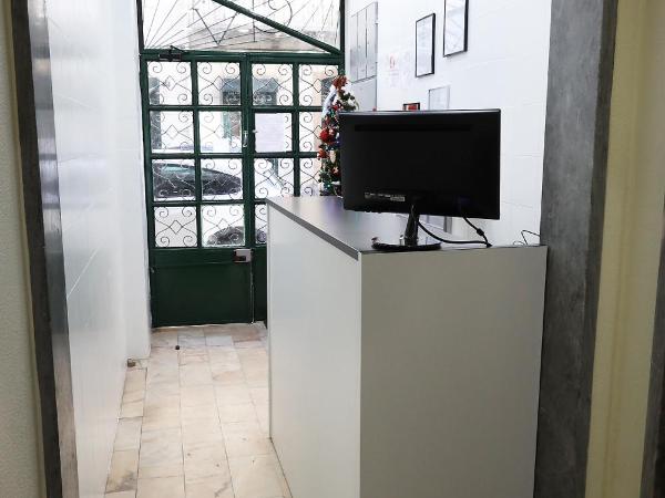 lisbon Home host : photo 4 de la chambre chambre double ou lits jumeaux avec salle de bains commune