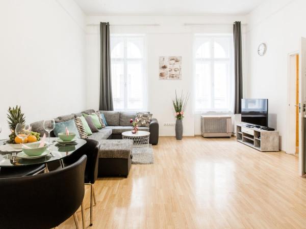 Grand Budapest Apartments : photo 1 de la chambre appartement standard