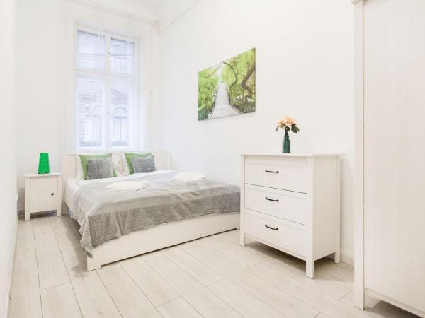 Grand Budapest Apartments : photo 10 de la chambre appartement standard