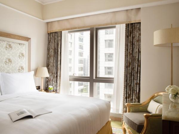 Jumeirah Living Guangzhou-Complimentary Shuttle Bus between hotel to Canton Fair Complex during Canton Fair Period : photo 1 de la chambre two bedroom deluxe residence classic