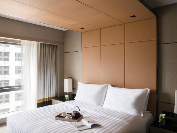 Jumeirah Living Guangzhou-Complimentary Shuttle Bus between hotel to Canton Fair Complex during Canton Fair Period : photo 4 de la chambre two bedroom deluxe residence contemporary