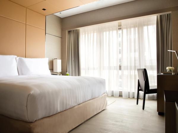 Jumeirah Living Guangzhou-Complimentary Shuttle Bus between hotel to Canton Fair Complex during Canton Fair Period : photo 3 de la chambre three-bedroom residence contemporary