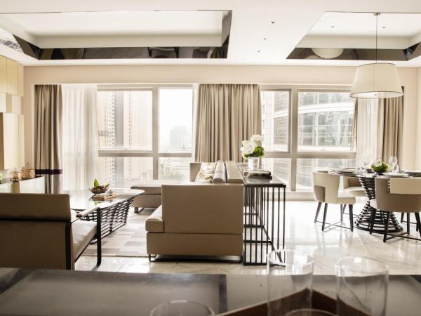 Jumeirah Living Guangzhou-Complimentary Shuttle Bus between hotel to Canton Fair Complex during Canton Fair Period : photo 4 de la chambre three-bedroom residence contemporary