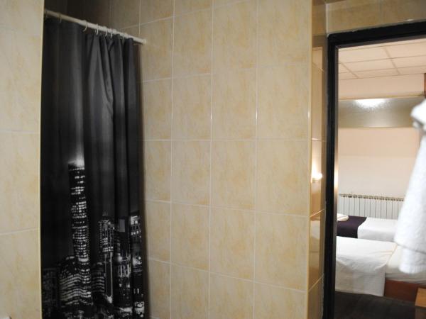 Hotel Fala : photo 8 de la chambre chambre quadruple