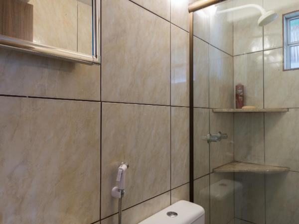 MAN CAVE HOSTEL : photo 6 de la chambre lit dans dortoir mixte de 8 lits