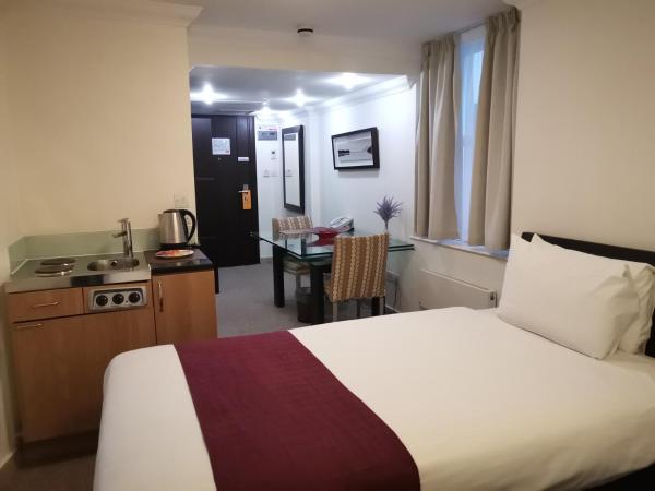 The Royale Chulan Hyde Park Hotel : photo 8 de la chambre chambre lits jumeaux