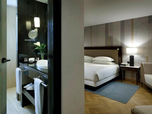 Hyatt Regency Hesperia Madrid : photo 6 de la chambre chambre lit king-size deluxe