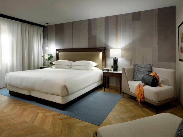 Hyatt Regency Hesperia Madrid : photo 3 de la chambre chambre lit king-size deluxe