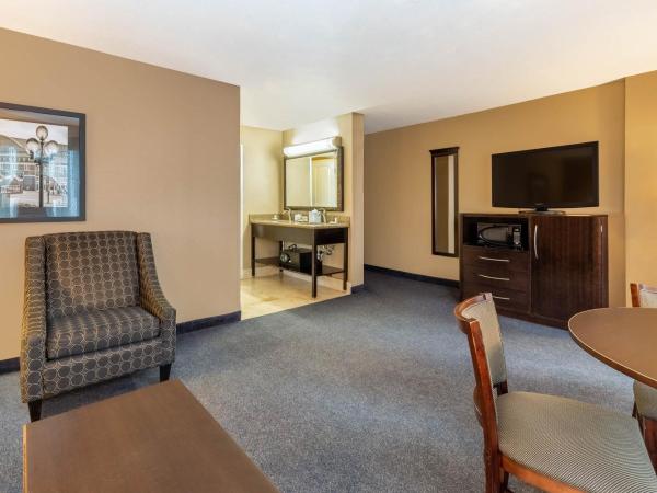 La Quinta by Wyndham Seattle Downtown : photo 4 de la chambre suite 1 chambre lit king-size - non-fumeurs