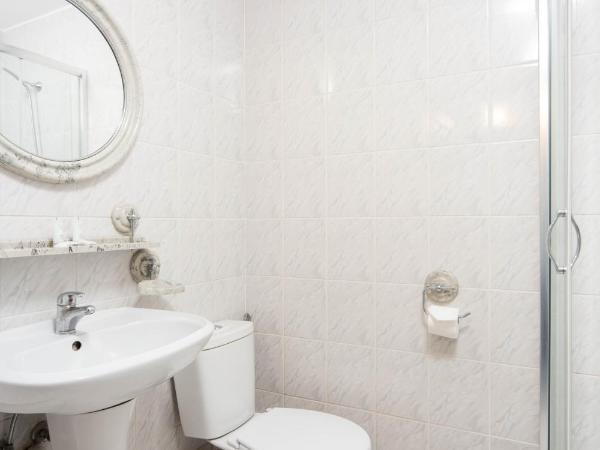 Hotel Mazowiecki Łódź : photo 3 de la chambre chambre lits jumeaux Économique