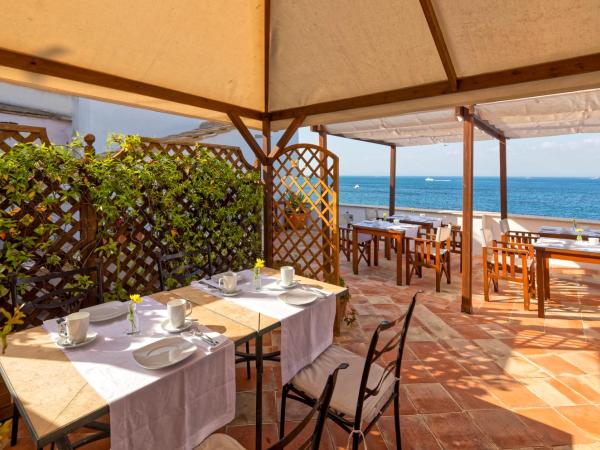 Villa Lieta : photo 3 de la chambre suite - vue sur mer