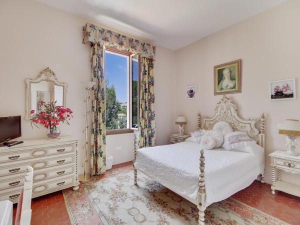 Le Château de Mei Lese : photo 4 de la chambre chambre double - vue sur campagne