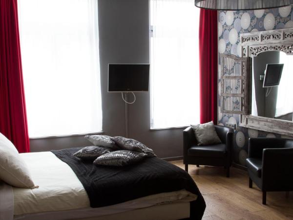 Hotel Matuchi : photo 1 de la chambre chambre triple maghreb 


