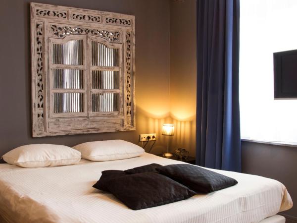 Hotel Matuchi : photo 5 de la chambre chambre triple maghreb 


