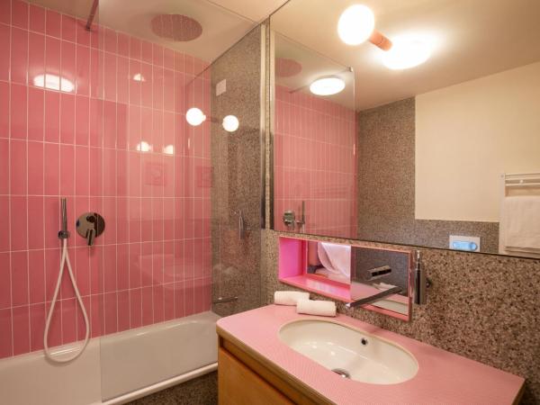 OMAMA Hotel : photo 3 de la chambre chambre double ou lits jumeaux - vue sur montagnes