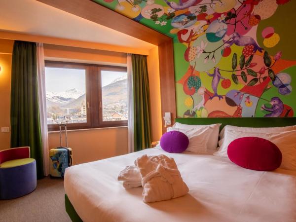 OMAMA Hotel : photo 9 de la chambre chambre quadruple standard