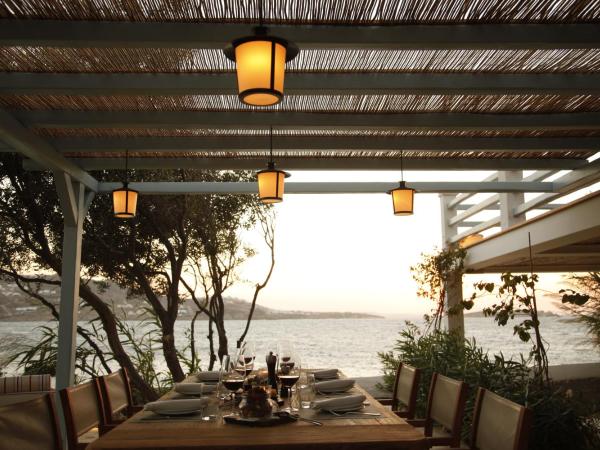 Belvedere Mykonos - Waterfront Villa & Suites - The Leading Hotels of the World : photo 10 de la chambre waterfront suite with private sundeck (350 meters from the main hotel)