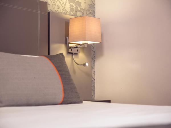 Timhotel Tour Eiffel : photo 2 de la chambre chambre lits jumeaux supérieure