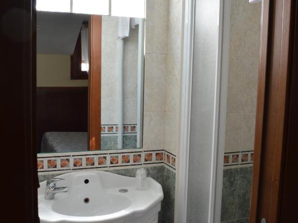 Hotel Locanda Salieri : photo 2 de la chambre chambre triple