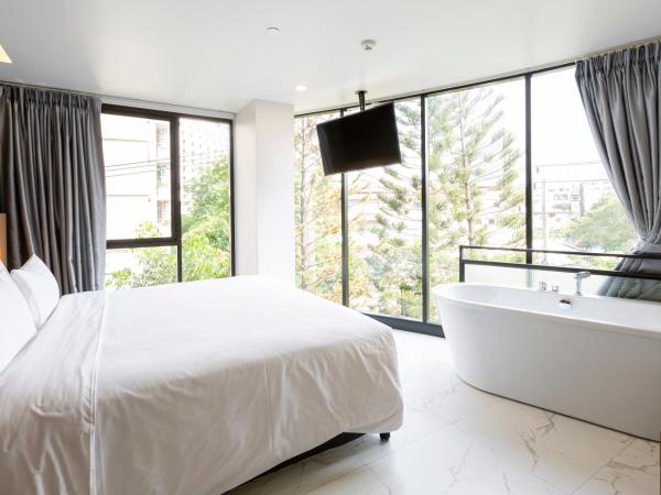 STAY Hotel BKK : photo 3 de la chambre corner suites