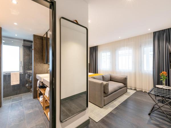 Hard Rock Hotel Davos : photo 4 de la chambre studio avec suite lit king-size - platine