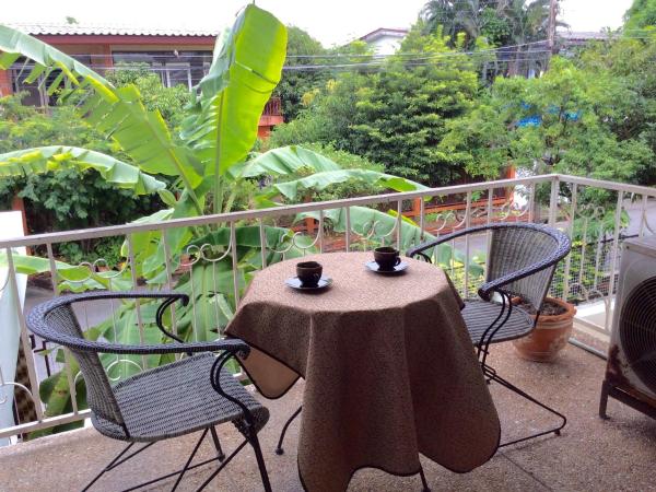 Naturbliss Resort Village : photo 7 de la chambre chambre simple avec salle de bains commune