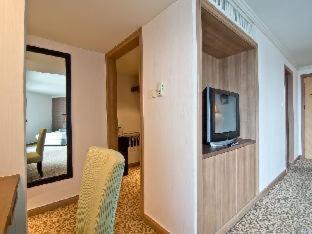 Baiyoke Sky Hotel : photo 3 de la chambre room #2736534