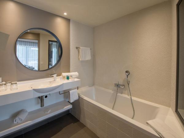 Thalazur Arcachon - Hôtel & Spa : photo 10 de la chambre suite deluxe avec baignoire spa