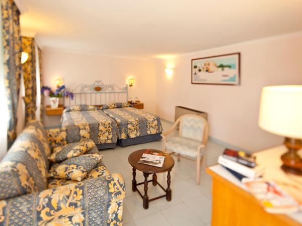 Hotel Continental Ischia : photo 2 de la chambre chambre quadruple